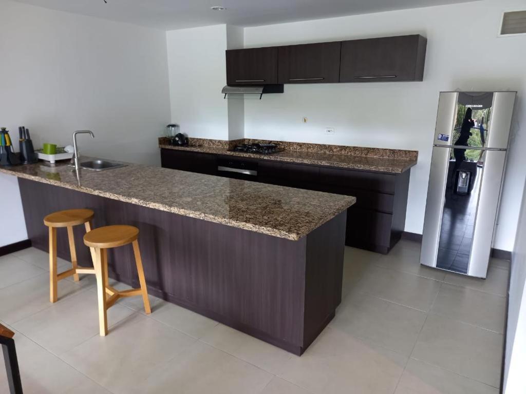 Rio Verde Living Suites Suite 415 Рионегро Экстерьер фото
